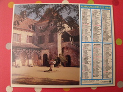 Calendrier Illustré En Carton De 1982. Almanach Des PTT Postes Facteur. Chateau De Loubressac Vache - Tamaño Grande : 1981-90