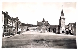 # Bouloire - Le Vieux Château - La Place Et L'église - Bouloire