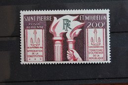 Timbre-poste Saint-Pierre Et Miquelon PA N°26 Constitution Territoire D'Outre-Mer ** - Ongebruikt