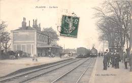 78 - YVELINES / Plaisir - La Gare - Beau Cliché Animé - Plaisir