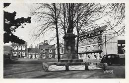 CALLAC - ( 22 ) -  La Place De L'eglise     ( C.P.S.M.-( Pt-Ft-) - Callac