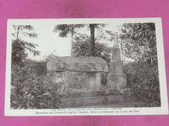 LUSSAC LES CHATEAUX    1930   ARDT MONTMORILLON   /   TOMBE MEDIEVALLE   CIRC NON EDIT - Lussac Les Chateaux