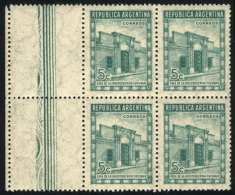 GJ.901CZ, Block Of 4 With 2 Labels, VF Quality, Catalog Value US$40. - Sonstige & Ohne Zuordnung