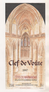 CLEF DE VOUTE ( INTERIEUR D UNE EGLISE ) COTES DU MARMANDAIS 1997 - VOIR LE SCANNER - Religie