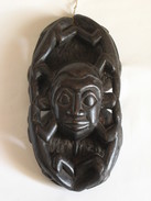 Masque Africain Bois Entouré De Reptiles Lézard Salamandre ? Cameroun ? Bois Art Tribal - African Art