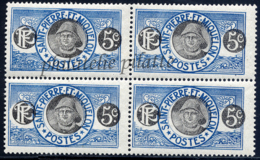 -Saint-Pierre & Miquelon  107** Variété Centre Déplacé Bloc De 4 - Unused Stamps