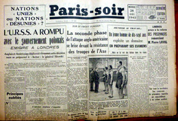 BOUSQUET SECRETAIRE GENERAL DE LA POLICE ET LES SPORTIFS PHOTO DU JOURNAL PARIS SOIR APRES LA RAFLE DU VEL D'HIV - French