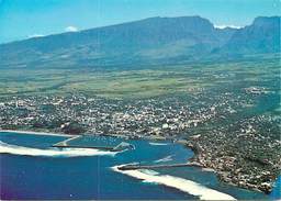 PIE-T-17-141 :  ILE DE LA REUNION  SAINT-PIERRE  VUE AERIENNE - Saint Pierre