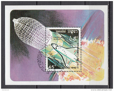 1106 Cambogia 1990 Space´s Day Energia Buran  Cambodia Cambodge Sheet Perforato - Asien