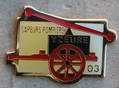 SAPEURS POMPIERS - YZEURE 03  - POMPE  -     (15) - Pompiers