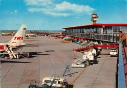 06724 "FIUMICINO - AEROPORTO INTERNAZIONALE DI ROMA LEONARDO DA VINCI "  ANIMATA. CART. ILL. ORIG. SPED. 1965 - Fiumicino