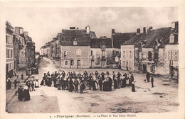 56-PLUVIGNER- LA PLACE ET RUE SAINT-MICHEL - Pluvigner