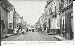 62 - AVESNES LE COMTE - Belle Vue Animée De La Grand'rue  ( Pharmacie )- Edition Patriotique Guerre Européenne 1914-1915 - Avesnes Le Comte