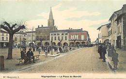 -dpts Div.-ref PP259- Tarn Et Garonne - Negrepelisse - Place Du Marche - Cafe De L Univers - Pharmacie -carte Colorisee- - Negrepelisse