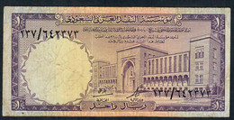 SAUDI ARABIA P11a 1 RIYAL 1968 Signature 4 AVF NO P.h. ! - Arabie Saoudite