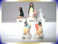 Pingu ... Lot De 5 Fèves... Ref AFF :  26-2000 .. (0017) - Cartoons