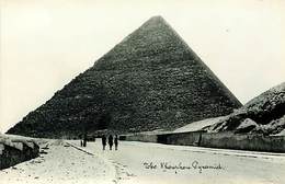 Pays Div-ref H802- Egypte - Egypt -carte Photo The Khouphou Pyramide - Photo Postcard - Carte Bon Etat  - - Piramiden