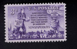 203704189 1952 SCOTT 1015 (XX) POSTFRIS MINT NEVER HINGED  - Newspaper Boys - Unused Stamps