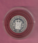NEDERLAND SILVER MEDAL 1990 BEATRIX 10 YEAR QUEEN - Elongated Coins
