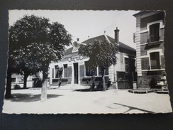 91 - Brétigny Sur Orge - Carte Photo Dentelée N/B - La Mairie - - Bretigny Sur Orge