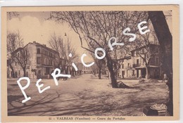 84  Valréas  Cour Du Portalon - Valreas