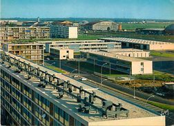 PIE-17-P.E. 4282  : VELIZY. GRANDS ENSEMBLES. IMMEUBLES - Velizy