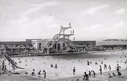 WESTON SUPER - MARE ( Angleterre ) - La Piscine  ( C.P.S.M. , Pt  -  Ft  ) - Weston-Super-Mare