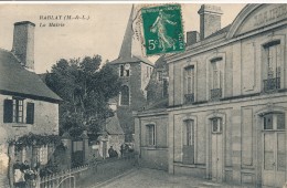 CPA 49 RABLAY SUR LAYON La Mairie, Animée - Thouarce