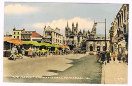 UK2715   PETERBOROUGH : The Market And Cathedral - Sonstige & Ohne Zuordnung