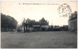 58 SAINT-PIERRE-le-MOUTIER - Place Jeanne D'Arc    (Recto/Verso) - Saint Pierre Le Moutier