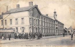 CPA 60 RANTIGNY USINE LEGRAND SORTIE DES OUVRIERS 1905 - Rantigny