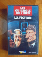 Ancien - Cassette Vidéo LES GUIGNOLS DE L'INFO La Fiction 1999 - TV-Serien