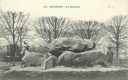 PIE-17-P.T. 8115 :   MEUDON. DOLMEN - Dolmen & Menhirs