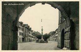 Suisse - Neuchâtel - Le Landeron - La Ville - Bon état - Le Landeron