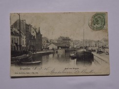 C.P.A. BRUXELLES : Quai Aux Briques, Timbre 1906 - Transport (sea) - Harbour