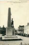 Monument Aux Enfants De La Chataigneraie Morts Pour La Patrie - La Chataigneraie