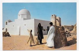 ALGERIE - EL OUED - N° 4180 - VUE PITTORESQUE AVEC PERSONNAGES - FORMAT CPA VOYAGEE - El-Oued