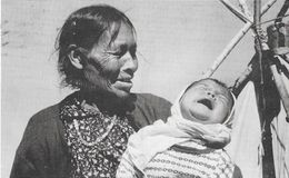 Canada - SWAMPY CREE WOMAN Of The CHRUCHILL RIVER With GRANCHILD -  Indienne Swampy Et Son Petit Fils - Churchill