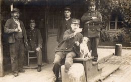 CPA 2117- MILITARIA - Carte Photo Militaire - Policier - Poste De Police - Porte De Paris - Photo J. VERLEYE Rue Pouchet - District 17