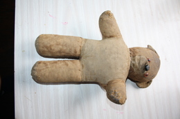 Ancien Ours En Peluche. - Orsi