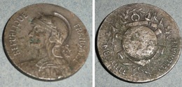Rare Ancienne Médaille Coloniale, République Française, Militaria - France