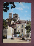 CPA CPSM PHOTO 83 LES ARCS SUR ARGENS La Tour Du Chateau Et La Place FONTAINE & CAMIONNETTE  1960 1975 Canton VIDAUBAN - Les Arcs