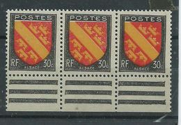 [19] Variété : N° 756 Blason D' Alsace Impression Normal + Défectueuse Du Rouge + Double-frappe Du Rouge Se Tenant ** - Unused Stamps