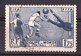Coupe Du Monde De Football 1938 - France N° 396 Oblitération Légère - 1938 – Frankrijk