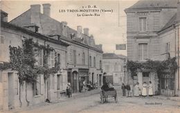 ¤¤   -  LES TROIS-MOUTIERS   -  La Grande Rue  -  Hôtel De L'Union " Renault - Garnier "    -  ¤¤ - Les Trois Moutiers