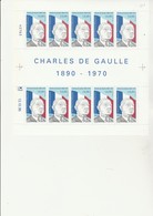 ST PIERRE ET MIQUELON - CHARLES DE GAULLE -N° 622 EN FEUILLET DE 10 TIMBRES AVEC COIN DATE - COTE :60 € - Blokken & Velletjes