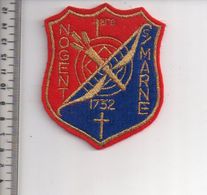 REF 10 : Écusson Patch Thème TIR A L'ARC Archerie Archer Arc Club NOGENT SUR MARNE - Archery