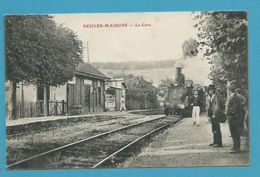 CPA -  Chemin De Fer Arrivée D'un Train En Gare De NEUVES-MAISONS 54 - Neuves Maisons