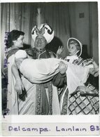 - Photo De Presse - Original - GABRIELLO, Suzanne Sa Fille, Iréne HILDA, Opérette, Les Caprices. 12-03-1952, TBE, Scans. - Beroemde Personen