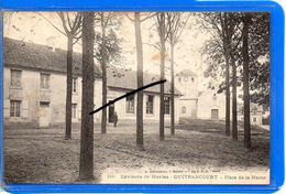 CPA 78 - GUITRANCOURT - Environs De Mantes - Place De La Maire - Guyancourt